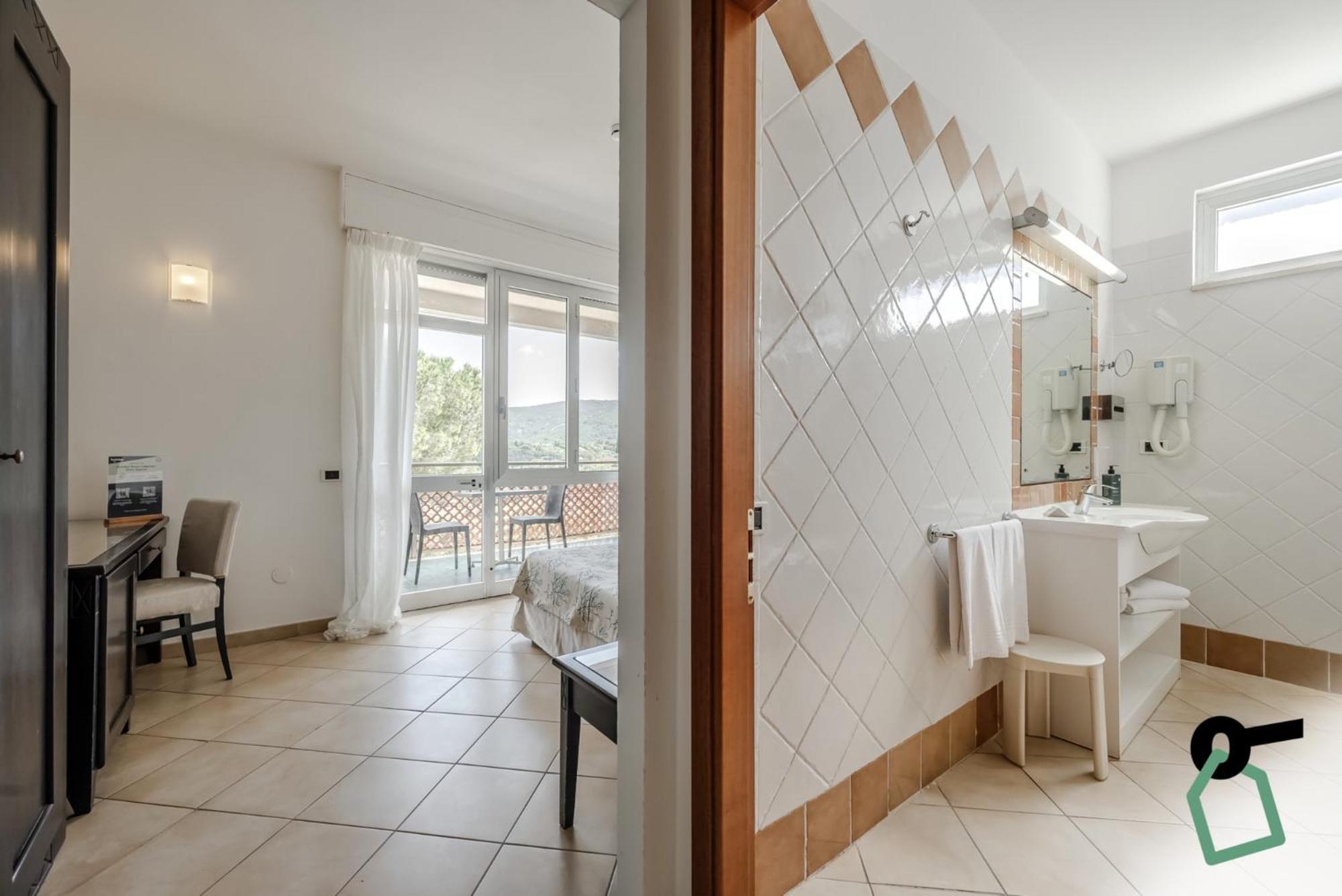 Hotiday Room Collection - Porto Azzurro Capoliveri (Isola d'Elba) Exterior foto