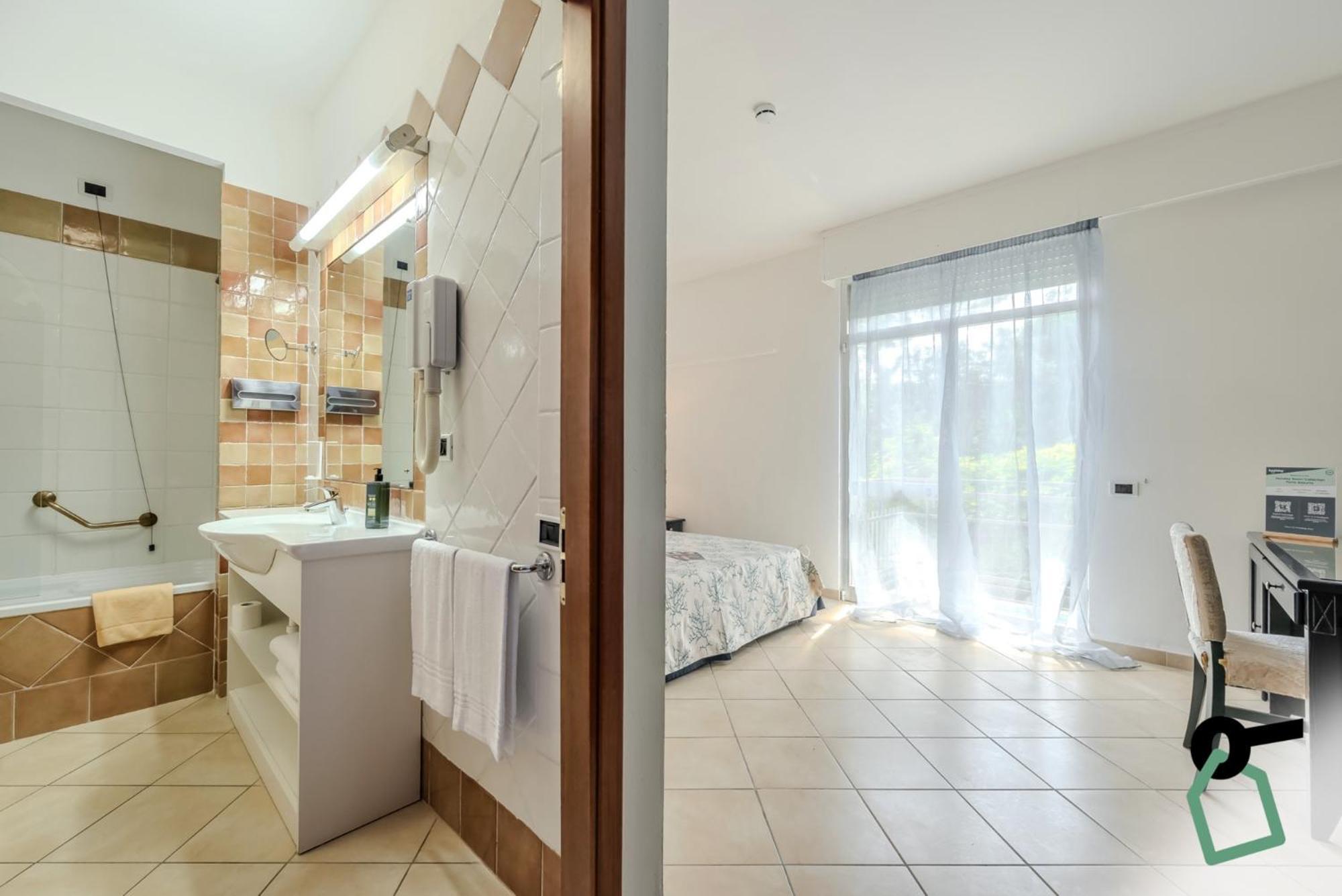 Hotiday Room Collection - Porto Azzurro Capoliveri (Isola d'Elba) Exterior foto
